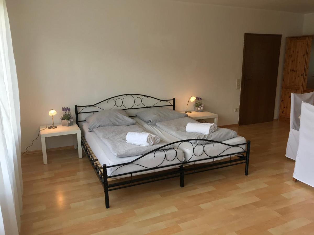Gaestehaus Steinmann Apartment 2 Zimmer Miltenberg Eksteriør billede
