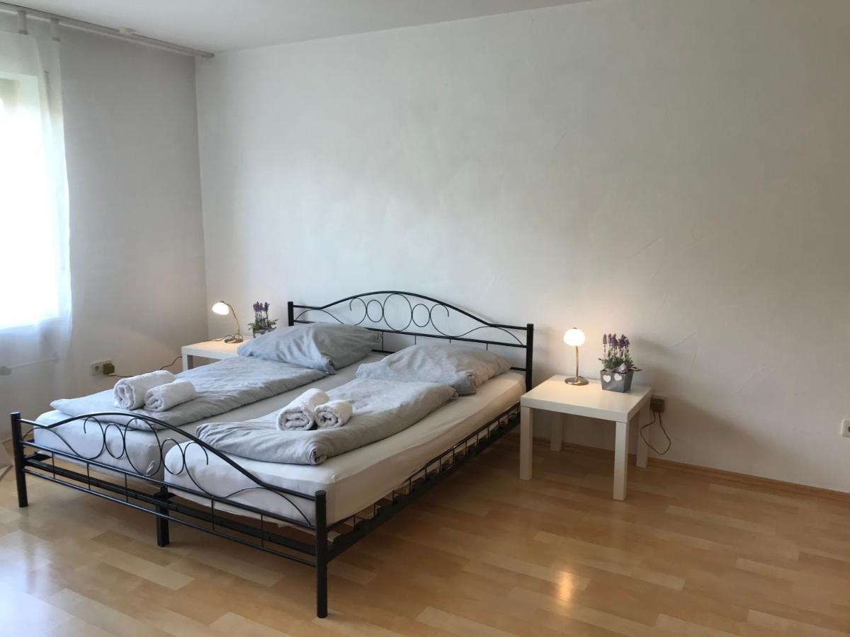 Gaestehaus Steinmann Apartment 2 Zimmer Miltenberg Eksteriør billede
